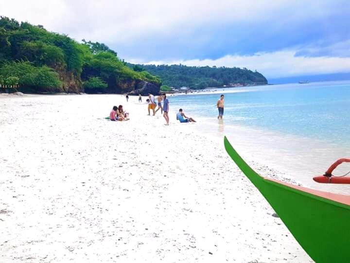 Sealovers' Place Masasa Beach باتانجاس المظهر الخارجي الصورة
